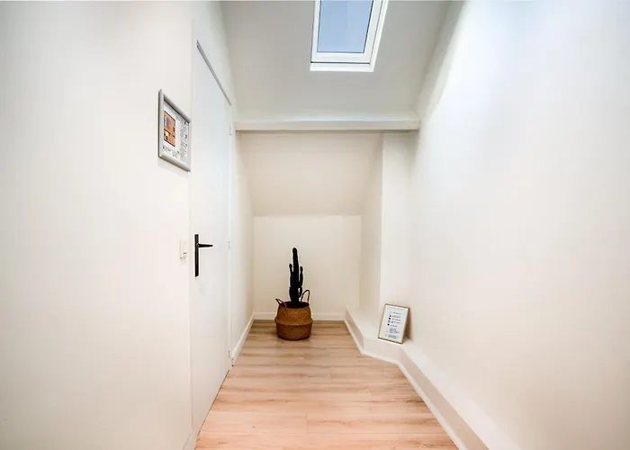 House With 5 Bedrooms - Ideal For Families & Groups Hébergement de vacances