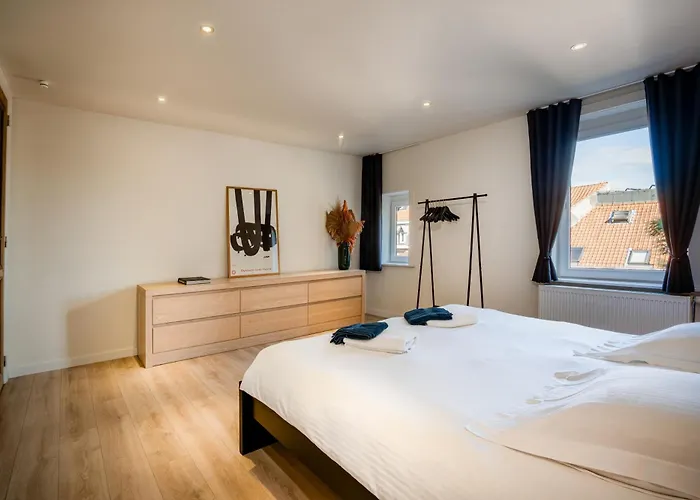 House With 5 Bedrooms - Ideal For Families & Groups Hébergement de vacances *