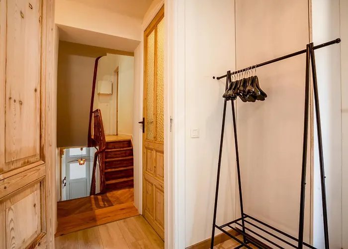 House With 5 Bedrooms - Ideal For Families & Groups Hébergement de vacances