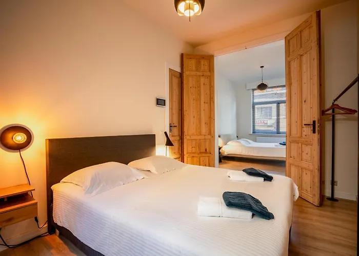 Hébergement de vacances House With 5 Bedrooms - Ideal For Families & Groups