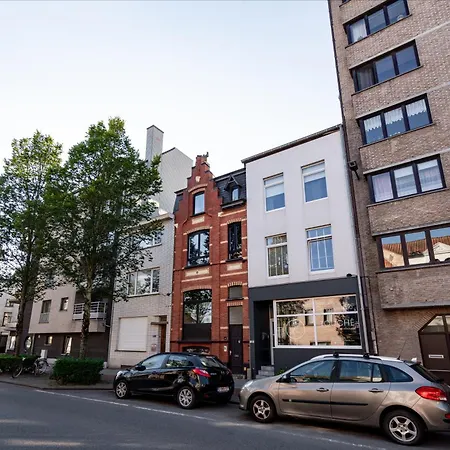 House With 5 Bedrooms - Ideal For Families & Groups Oostende