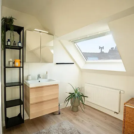 House With 5 Bedrooms - Ideal For Families & Groups Oostende