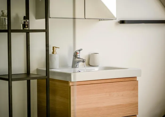 House With 5 Bedrooms - Ideal For Families & Groups Casa de Férias