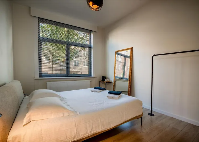 Casa de Férias House With 5 Bedrooms - Ideal For Families & Groups *